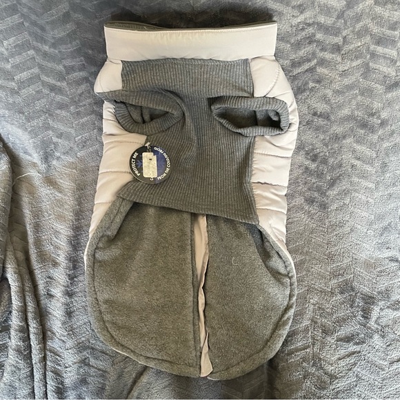 Cute Light Grey with Hot Pink Zippers Winter Dog Coat with Cold Alert Technology - Picture 5 of 12